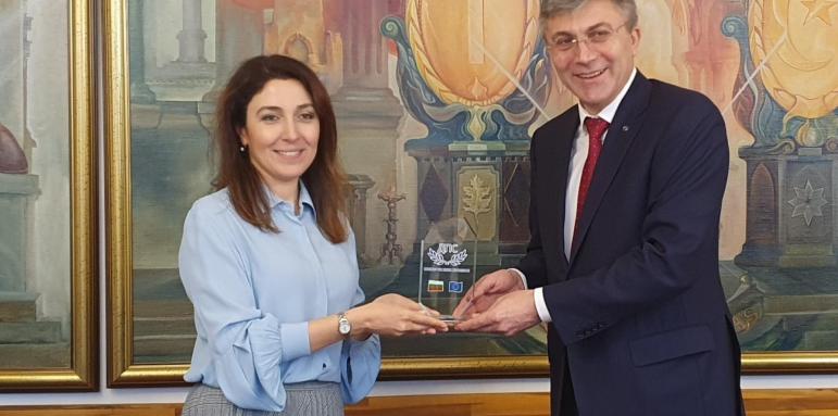 Карадайъ се срещна с посланика на Азербайджан